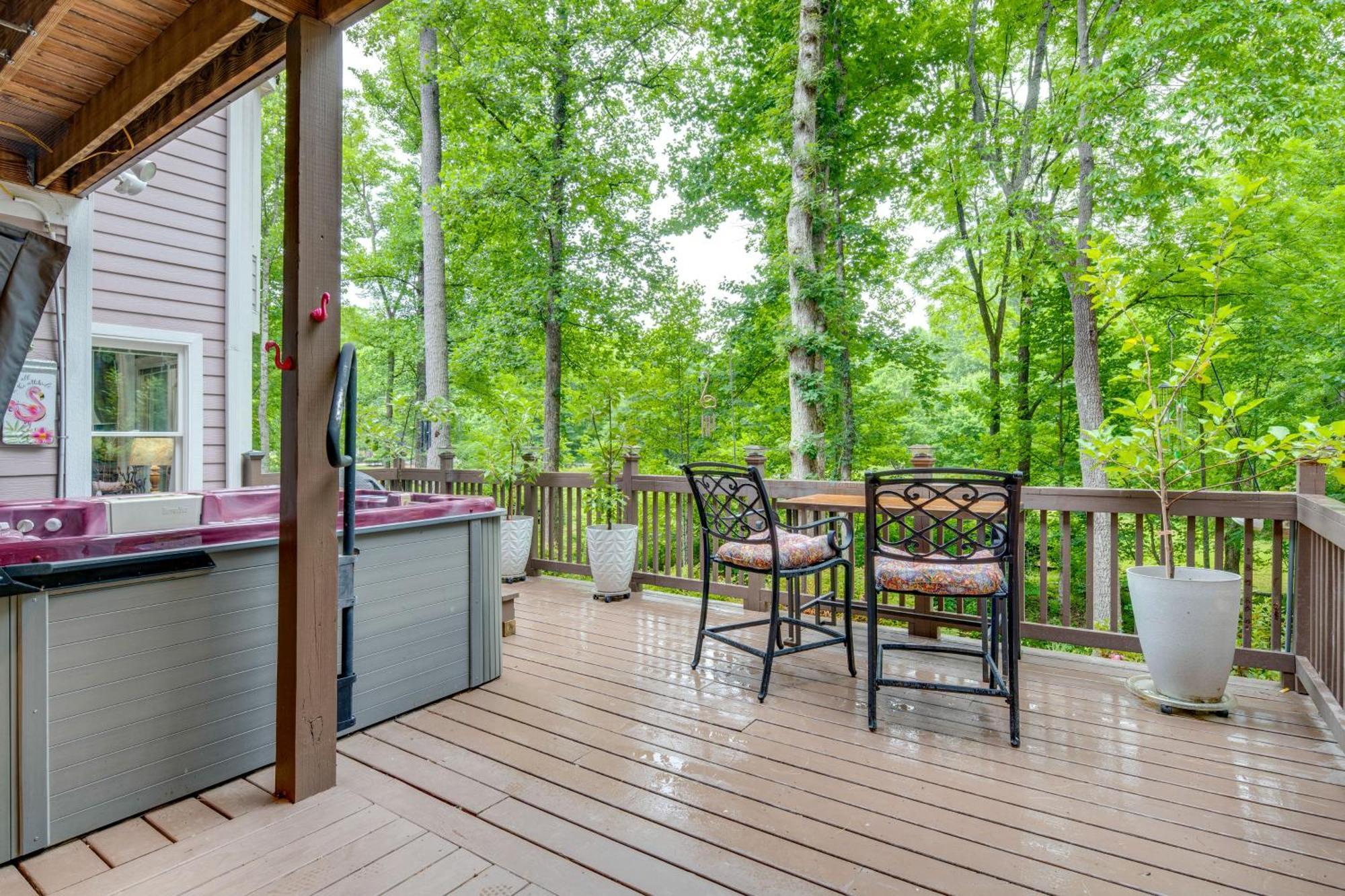 Creekside Hendersonville Haven Hot Tub And Fire Pit Экстерьер фото